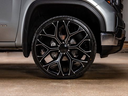 Used 2024 GMC Sierra 1500 Pro w/ Pro Value Package RWD image 11