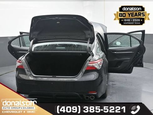 Used 2024 Toyota Camry SE FWD image 25