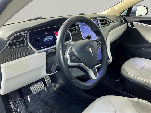 Used 2013 Tesla Model S Performance RWD image 16