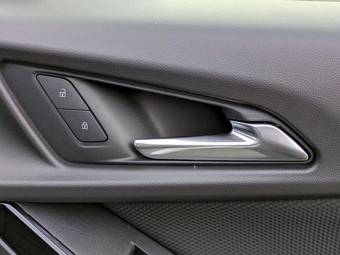 New 2026 Chevrolet Equinox RS w/ Convenience Package III image 30