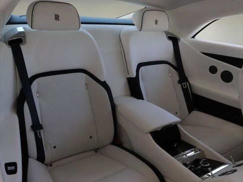 Certified 2024 Rolls-Royce Spectre Base image 19