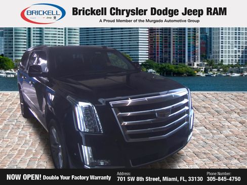 Used 2019 Cadillac Escalade ESV Luxury RWD image 9