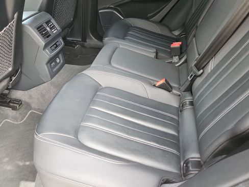 Used 2023 Audi Q5 2.0T Premium Plus image 11