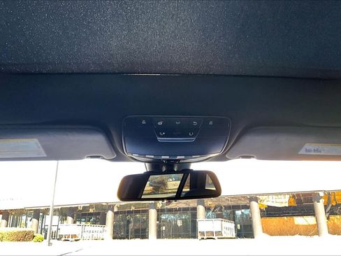 Used 2019 Mercedes-Benz GLC 300 image 34