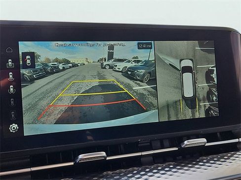 Certified 2024 Kia Carnival SX Prestige image 16