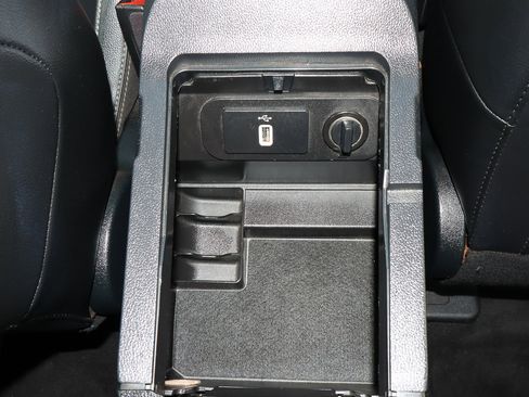 Used 2022 Ford Mustang Premium image 23