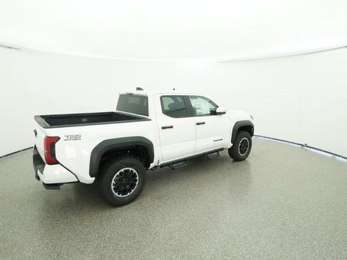 New 2025 Toyota Tacoma TRD Off-Road image 21
