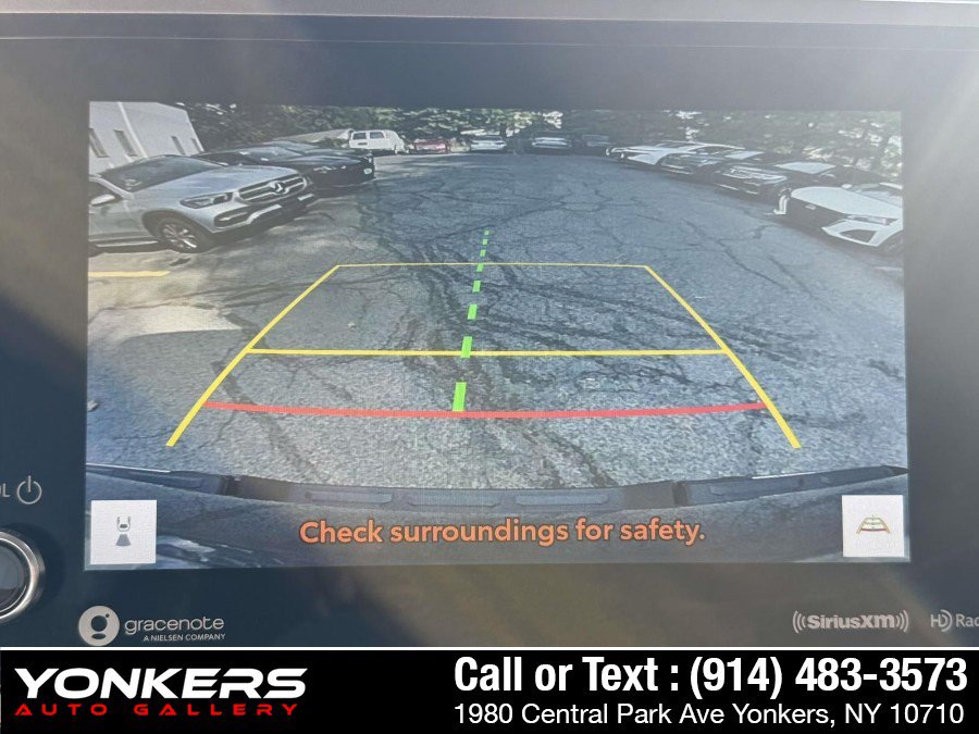 Used 2022 Toyota Tundra SR5 AWD/4WD image 16