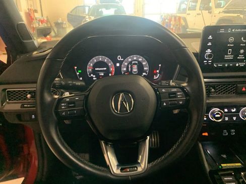 Used 2023 Acura Integra A-Spec image 18