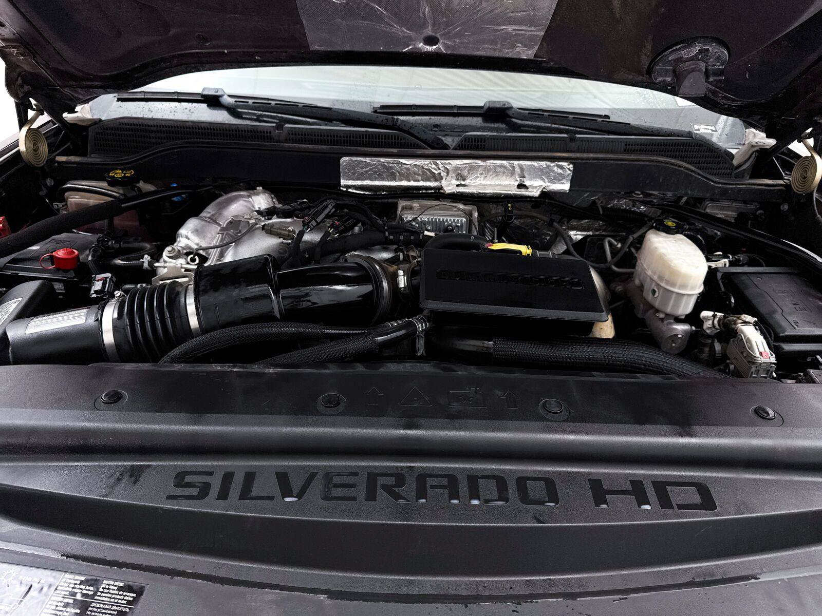 Used 2019 Chevrolet Silverado 3500 High Country w/ Duramax Plus Package AWD/4WD image 5