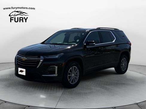 Used 2023 Chevrolet Traverse LT AWD/4WD image 7