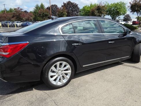 Used 2015 Buick LaCrosse FWD image 8