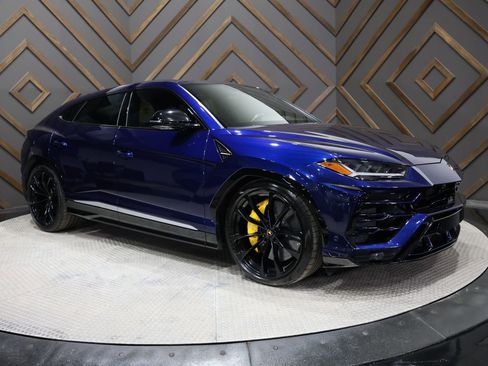 Used 2019 Lamborghini Urus image 17