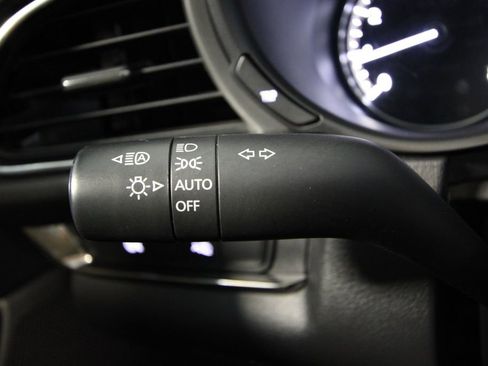 Used 2024 MAZDA CX-30 AWD 2.5 S w/ Preferred Package image 12