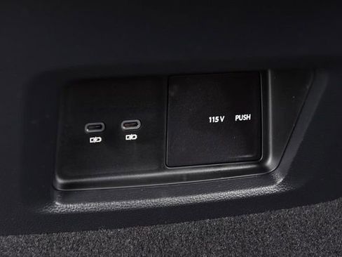 New 2026 Volkswagen Atlas Cross Sport SEL AWD/4WD image 23