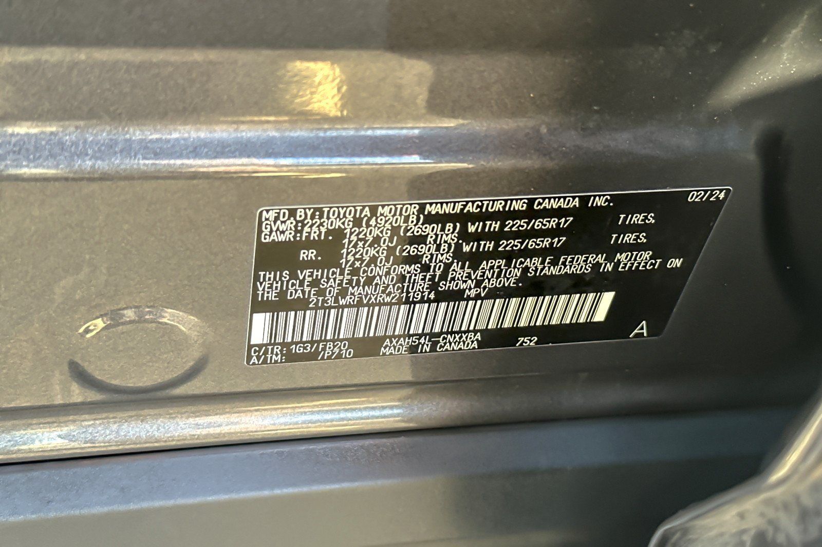 Used 2024 Toyota RAV4 LE AWD/4WD image 26
