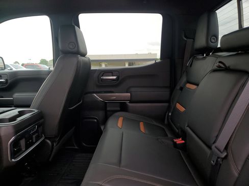 Used 2019 GMC Sierra 1500 AT4 w/ AT4 Premium Package AWD/4WD image 31