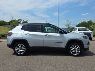 Used 2025 Jeep Compass Limited AWD/4WD video 2