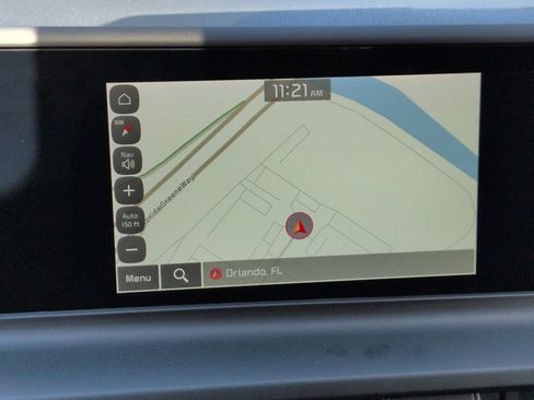 Used 2024 Kia Seltos EX FWD image 26