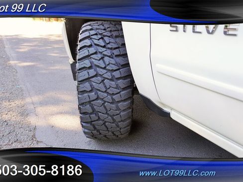 Used 2017 Chevrolet Silverado 1500 LT w/ All Star Edition AWD/4WD image 4
