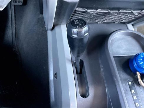 Used 2010 Jeep Wrangler Unlimited Sahara image 34