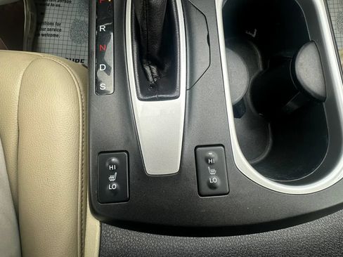 Used 2017 Acura RDX AWD image 17