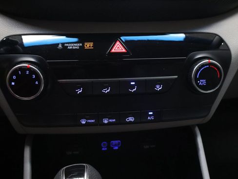 Used 2019 Hyundai Tucson SE FWD image 24