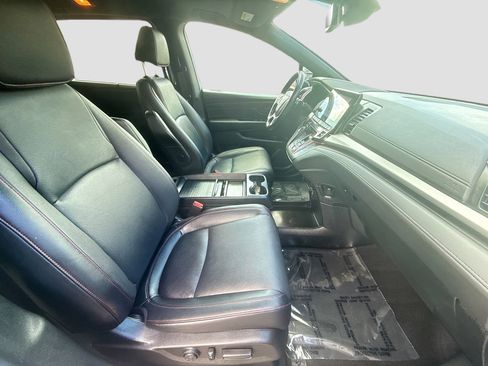 Used 2024 Honda Odyssey Sport image 29