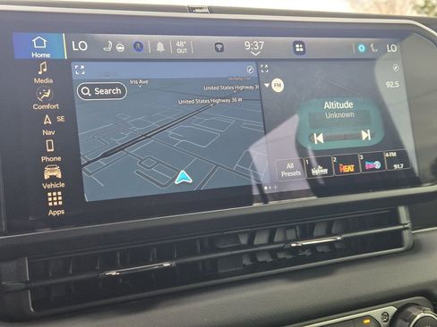 Used 2024 Jeep Wrangler Unlimited Sahara w/ Technology Group image 19