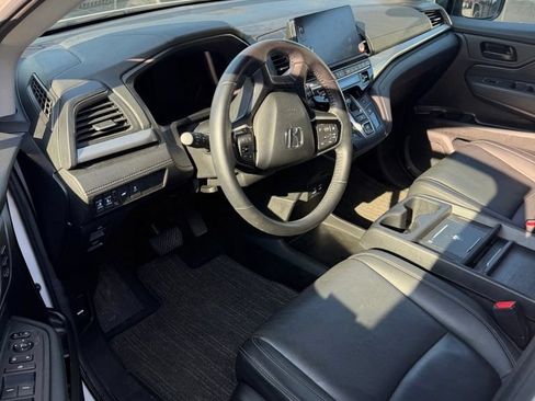 Used 2025 Honda Odyssey EX-L image 7