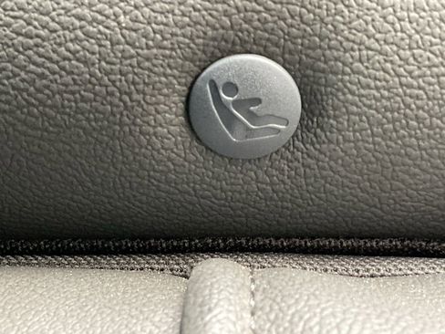 Used 2025 Buick Envista Preferred FWD image 16