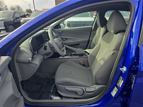 New 2026 Hyundai Elantra Sport image 11