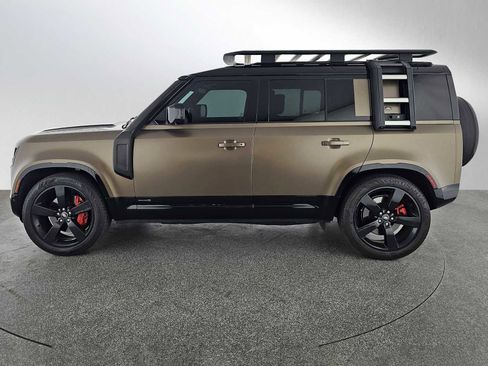 Used 2020 Land Rover Defender 110 X AWD/4WD image 2