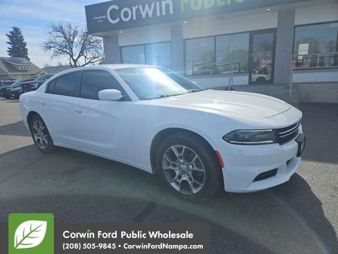 Used 2016 Dodge Charger SE w/ Popular Equipment Group image 1