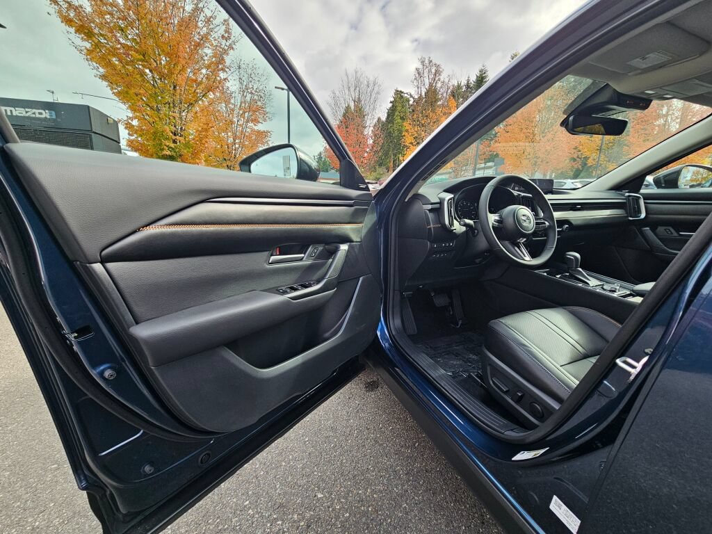 New 2026 MAZDA CX-50 AWD 2.5 Hybrid w/ Cargo Package image 24