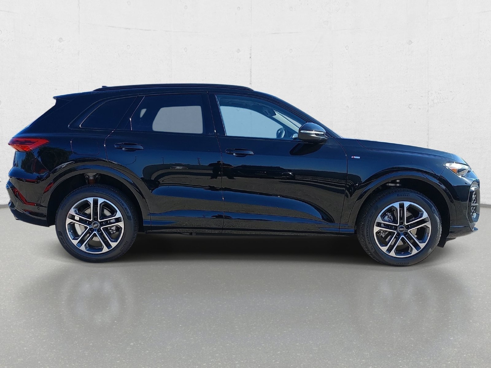 New 2026 Audi Q5 2.0T AWD/4WD image 4
