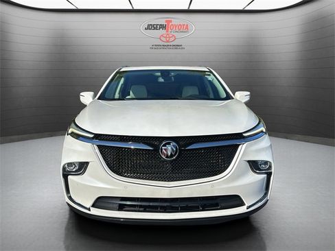 Used 2023 Buick Enclave Essence w/ Experience Buick Package image 7