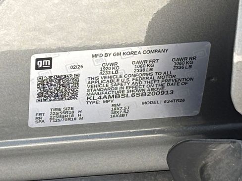 Used 2025 Buick Encore GX Preferred FWD image 23