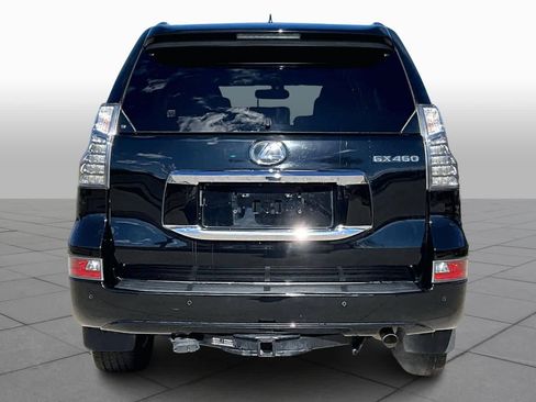Used 2016 Lexus GX 460 w/ Premium Package image 4