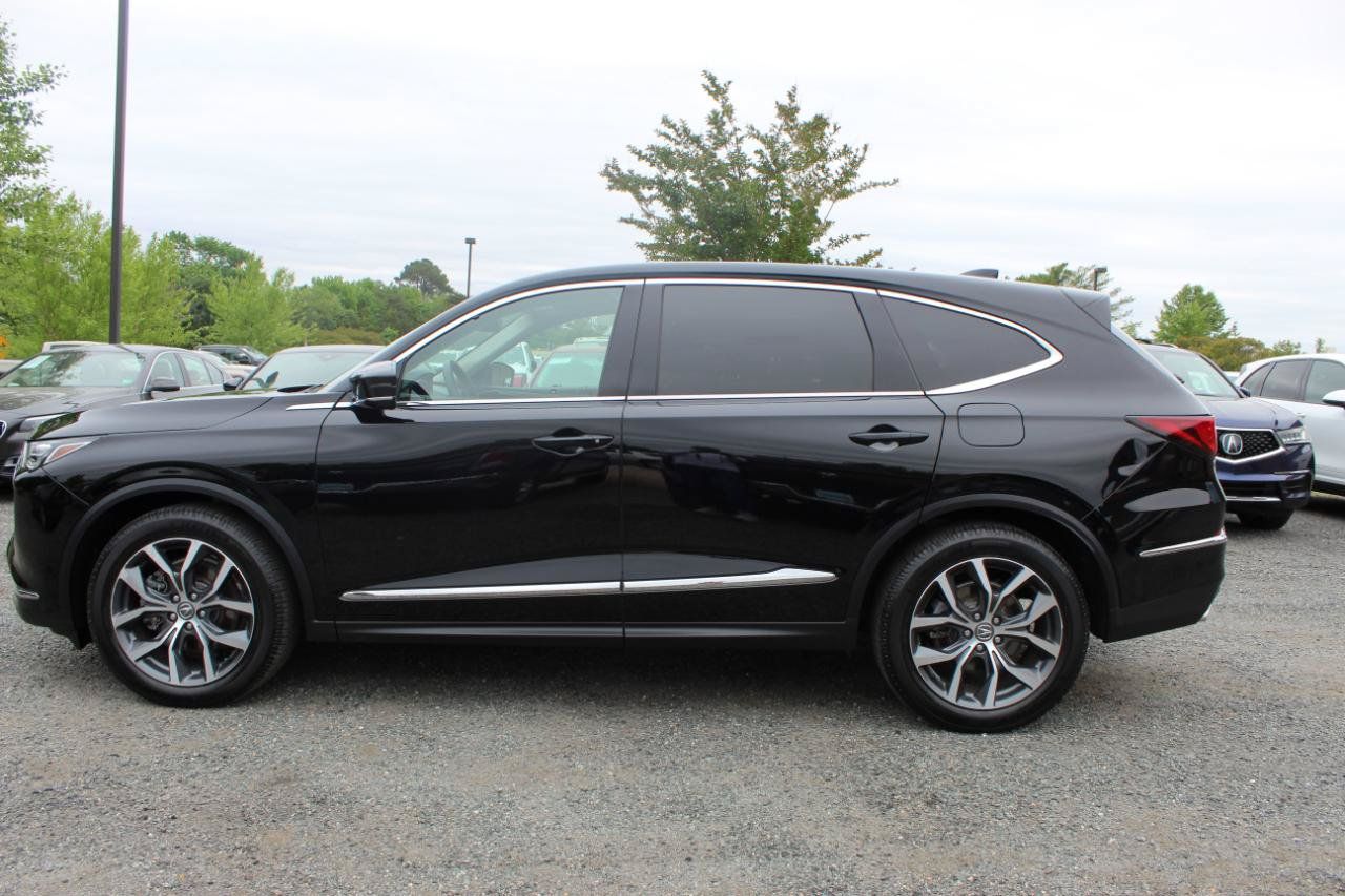 Used 2024 Acura MDX w/ Technology Package AWD/4WD image 3