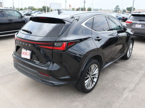 Used 2022 Lexus NX 350 AWD image 11