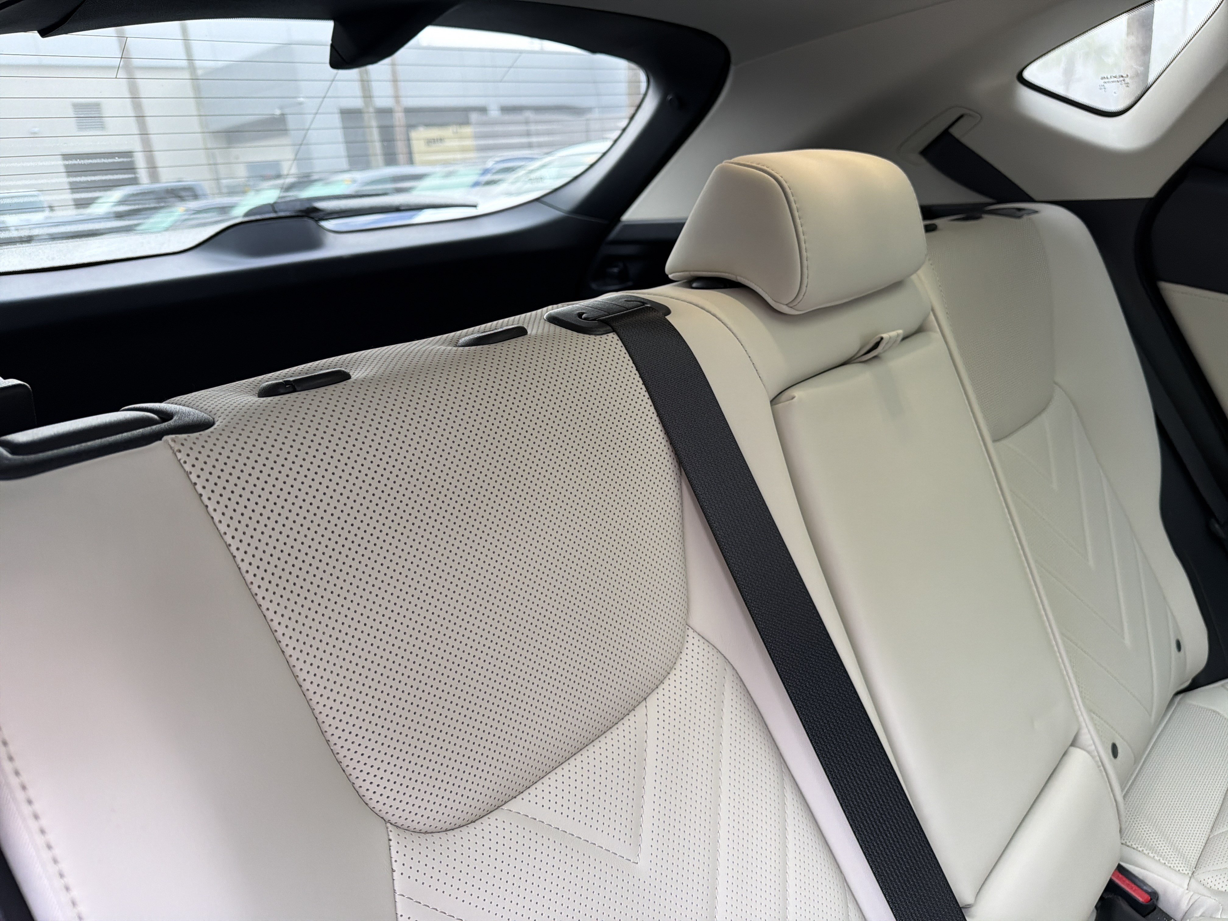 Used 2025 Lexus NX 350h AWD w/ Accessory Package (2T) image 38