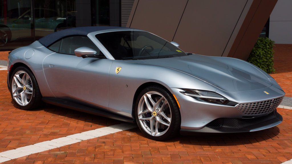 Certified 2026 Ferrari Roma Spider RWD image 11