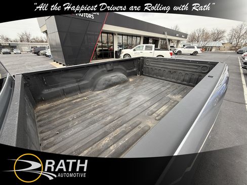 Used 2023 RAM 2500 Big Horn w/ Level 1 Equipment Group image 11