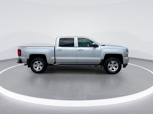 Used 2017 Chevrolet Silverado 1500 LT w/ All Star Edition AWD/4WD image 9