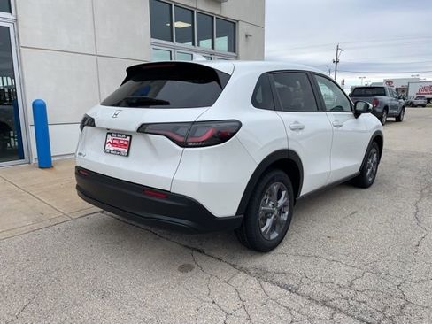 New 2026 Honda HR-V LX image 5