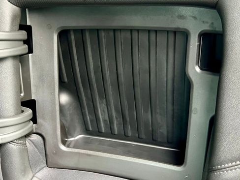 Used 2021 Chevrolet Silverado 1500 LTZ w/ LTZ Premium Package image 22