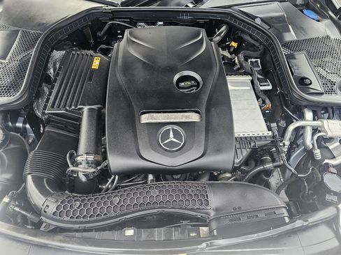 Used 2018 Mercedes-Benz C 300 4MATIC Sedan image 62
