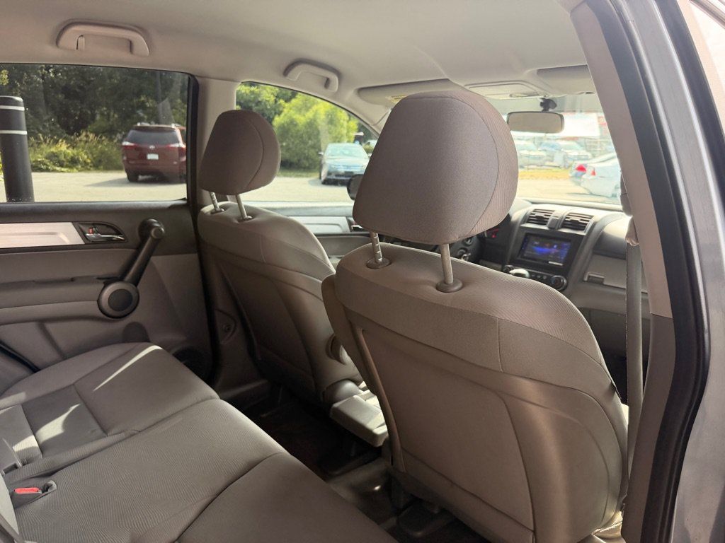 Used 2010 Honda CR-V LX image 14