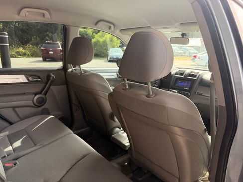 Used 2010 Honda CR-V LX image 14
